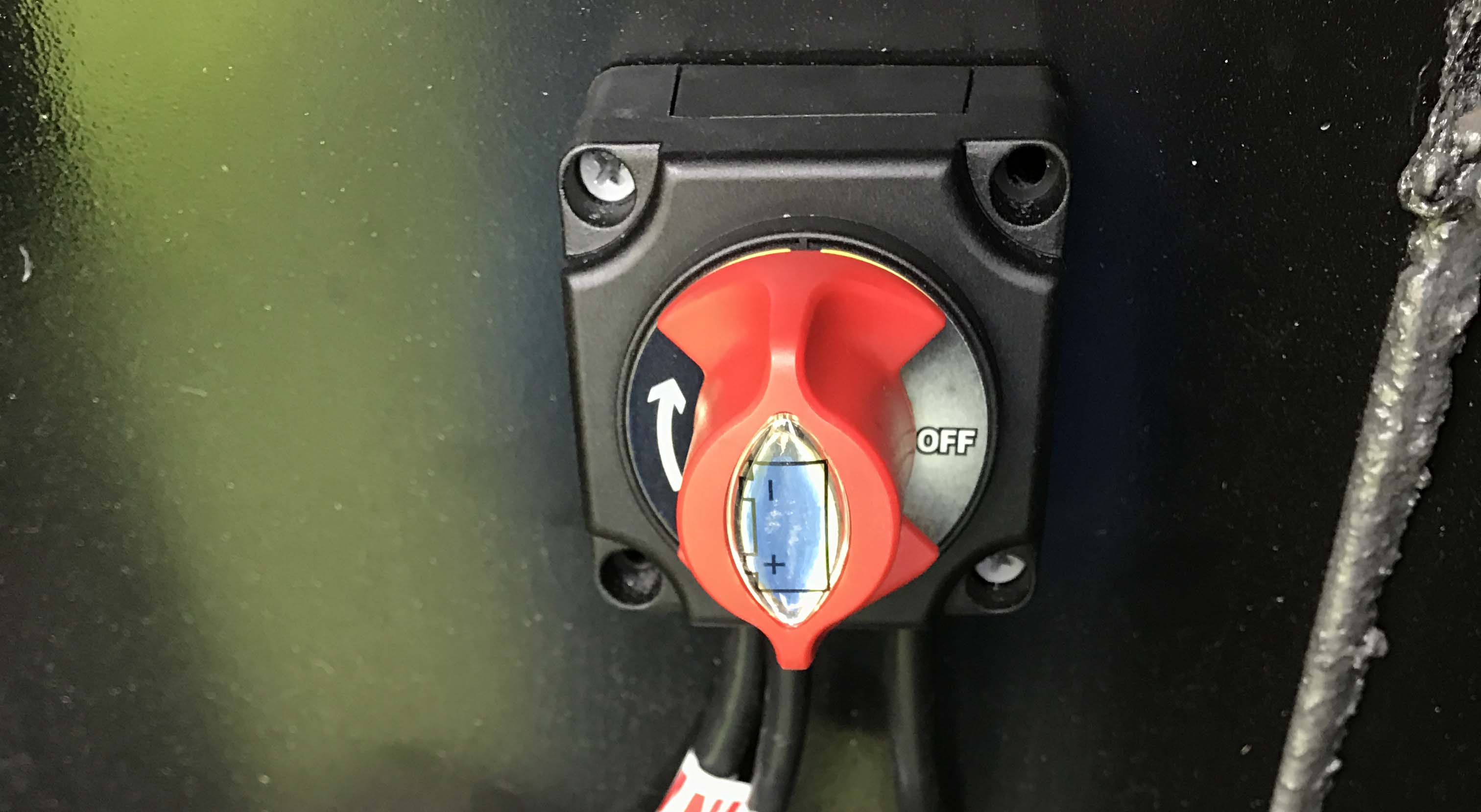 RV Disconnect Switch